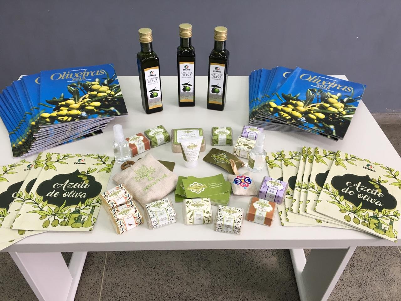 56a27084-cc4d-4319-a1bd-998f2716423d